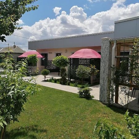 Brize Guest House توزلا المظهر الخارجي الصورة