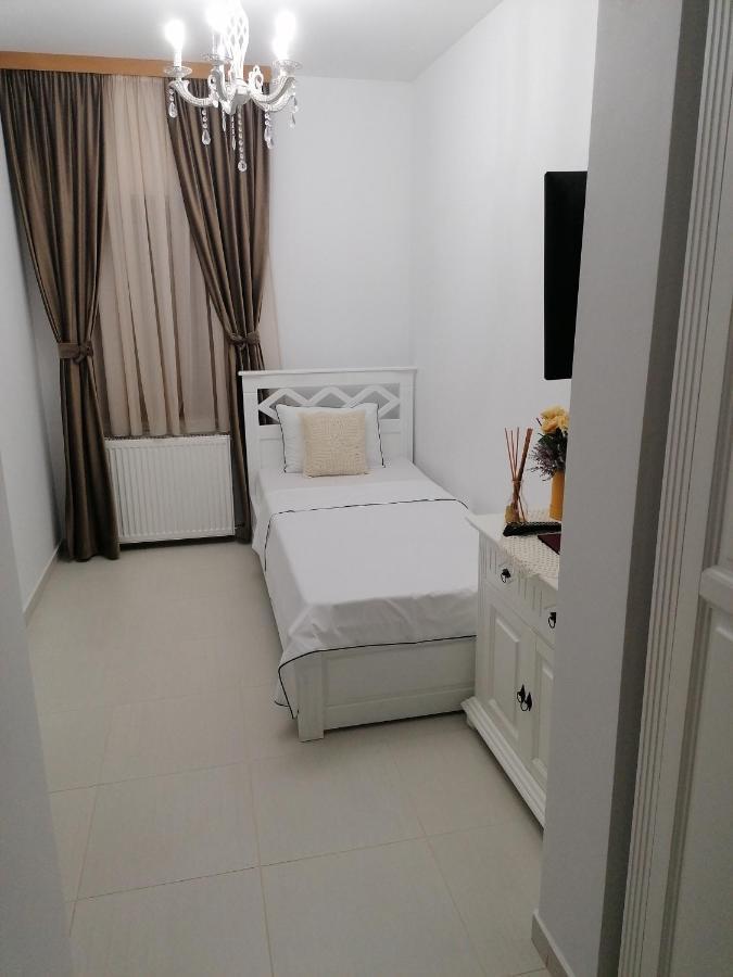Brize Guest House توزلا المظهر الخارجي الصورة